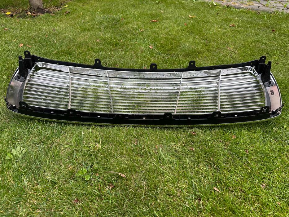 Решітка Toyota Land Cruiser 200 2007-2012 (алюміній). Нова