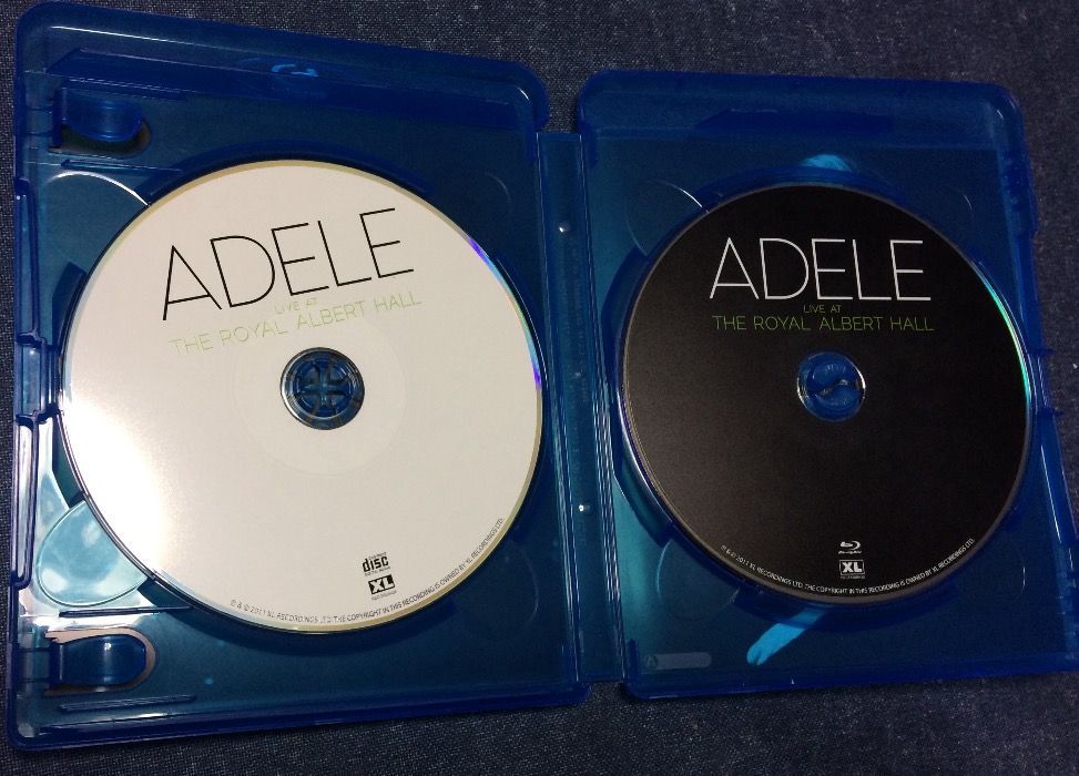 Blu-Ray + CD Adele (COMO NOVO)