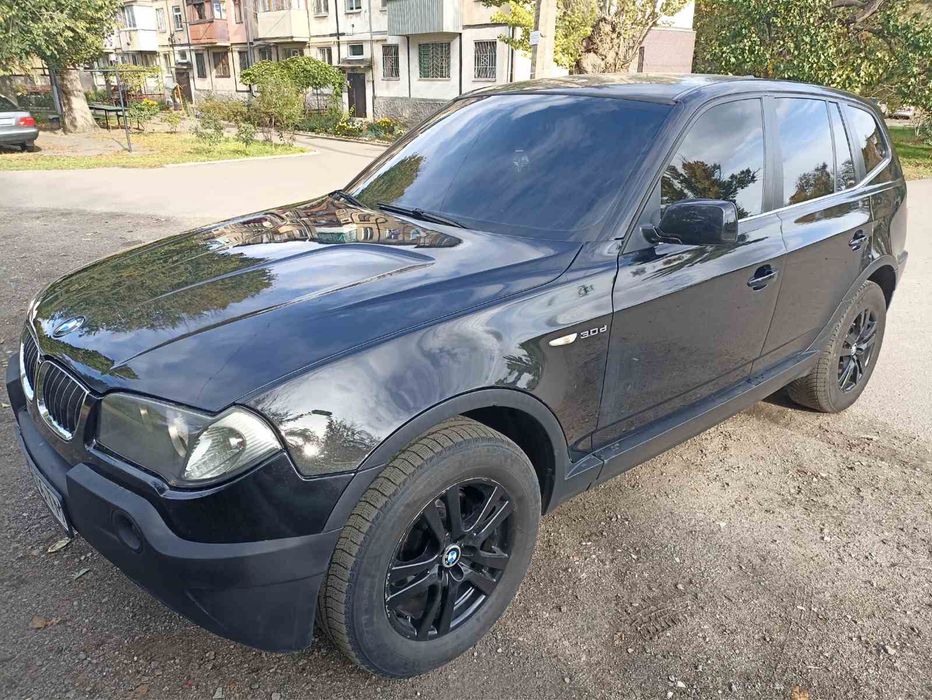 Продам авто BMV X3 в отличном состоянии.