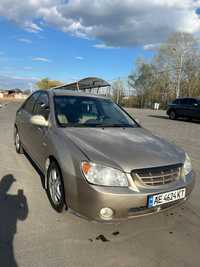 Kia Cerato 2006. 2.0 двигун. Газ/бензин.