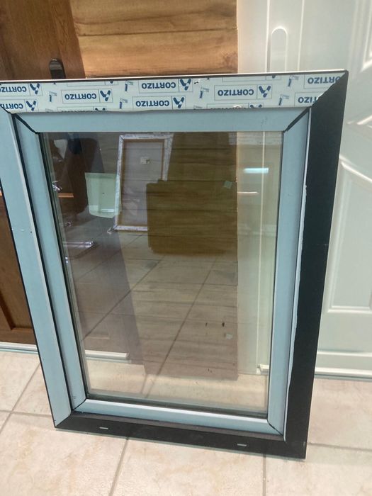 Janela PVC nova vidro duplo