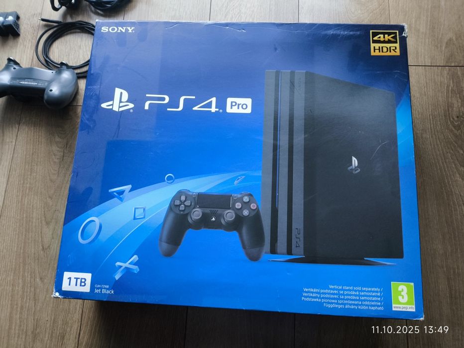 Konsola PS4 pro 1TB ssd gwarancja