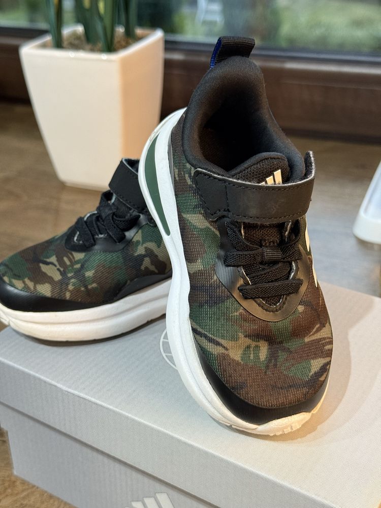 Adidasy adidas 23,5