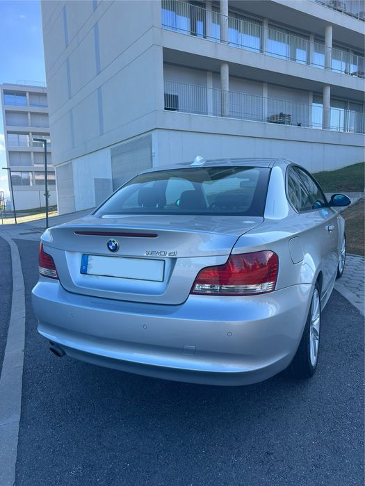 BMW Série 1 Coupé 120d E82 – 2009