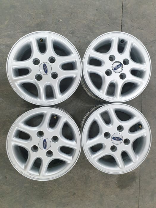 Продам комп.оригин.дисків FORD R13 4x108