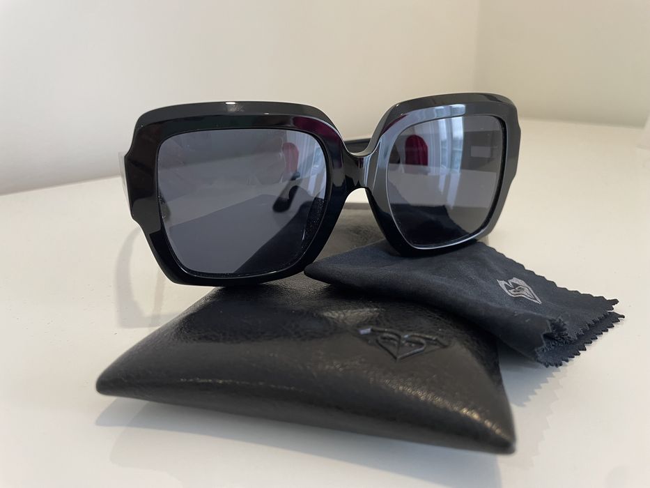 Oculos de sol Mokaite Roxy pretos