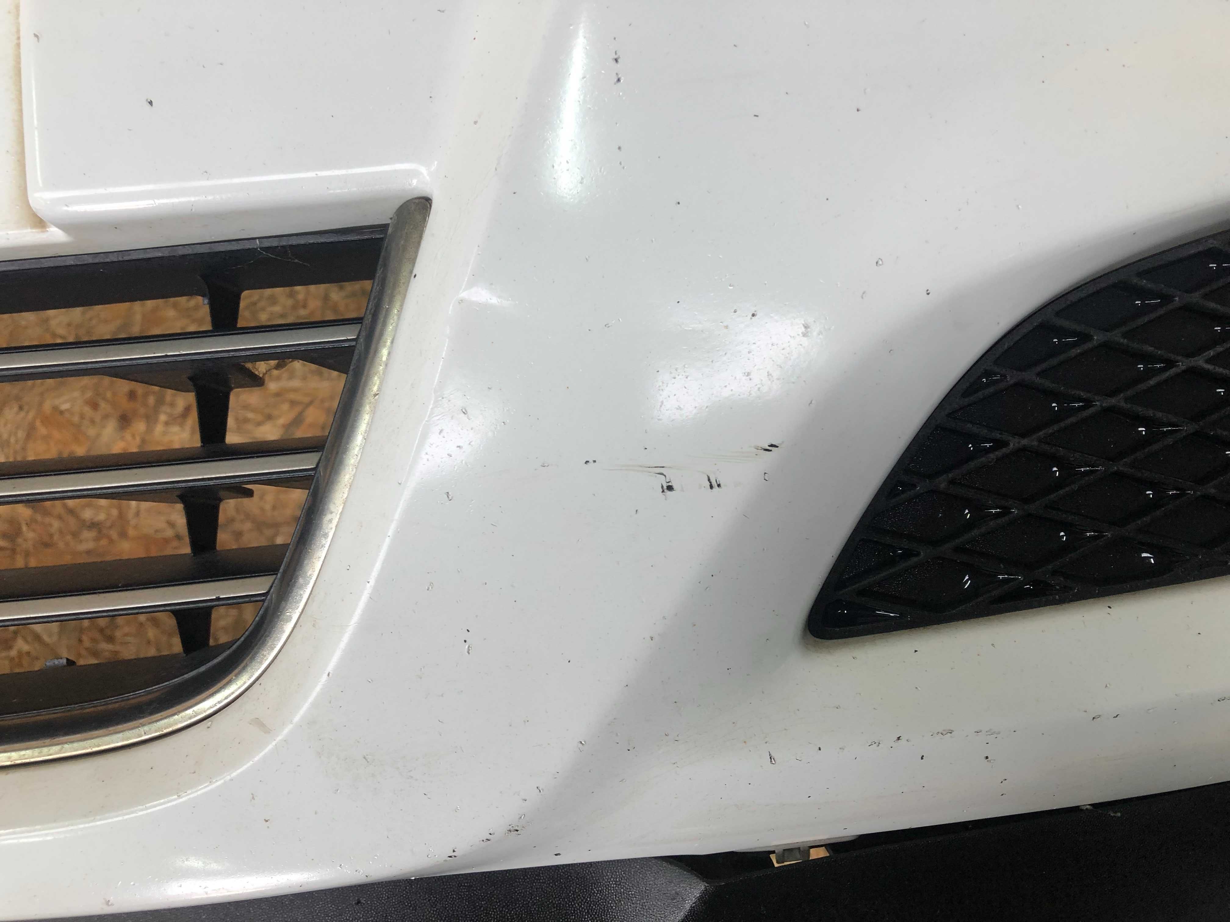 Zderzak przedni Opel Astra 3 lift kolor y10u