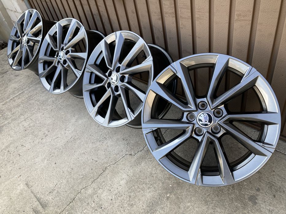 Felgi DEMO PROCYON skoda kamiq fabia scala rapid 17” 7” ET51