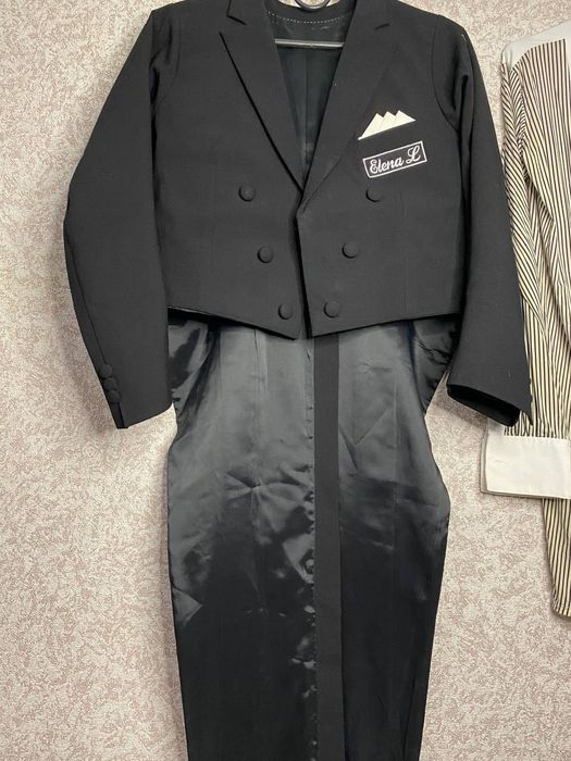 Продам фрак для стандартної програми