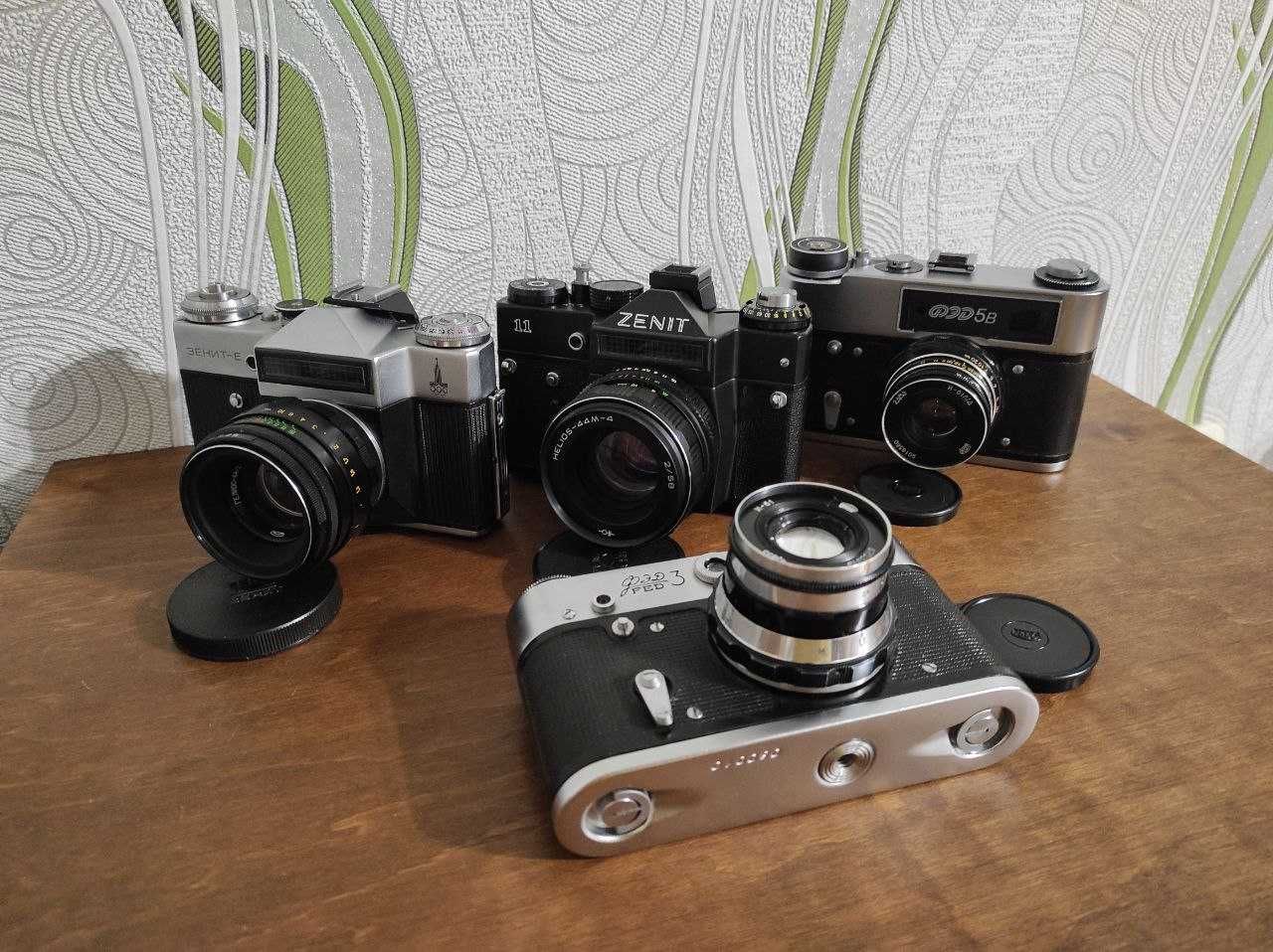 Продам коллекционные фотоаппараты СССР