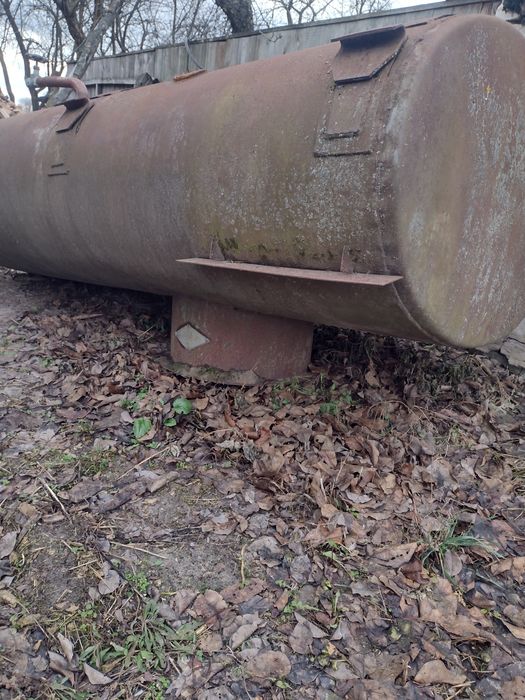 Шина з диском та камерою 28.1R26. обміняю на шини 2 птс 4,  9/16