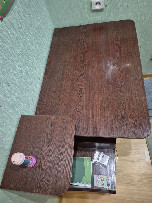 Стіл письмовий б/у