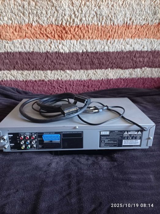 Odtwarzacz DVD VHS Philips gratis
