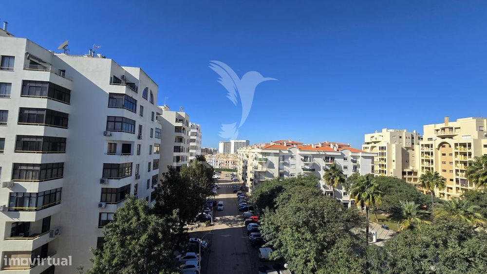 Apartamento T2 com Terraço na Quinta do Romão, Quarteira