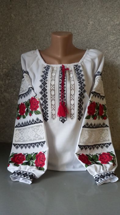 Вишиванка жіноча