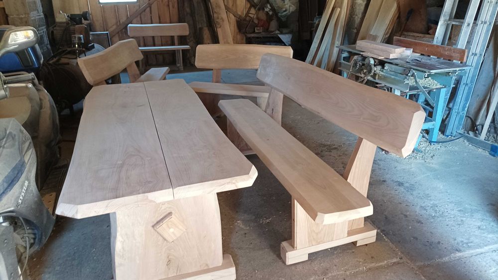 Drewniany komplet stołów ogrodowych JASION