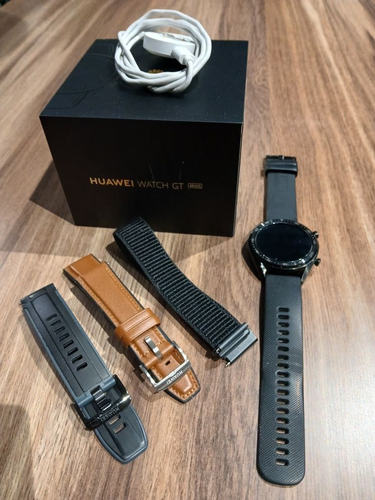 Zegarek Huawei Watch GT w bardzo dobrym stanie