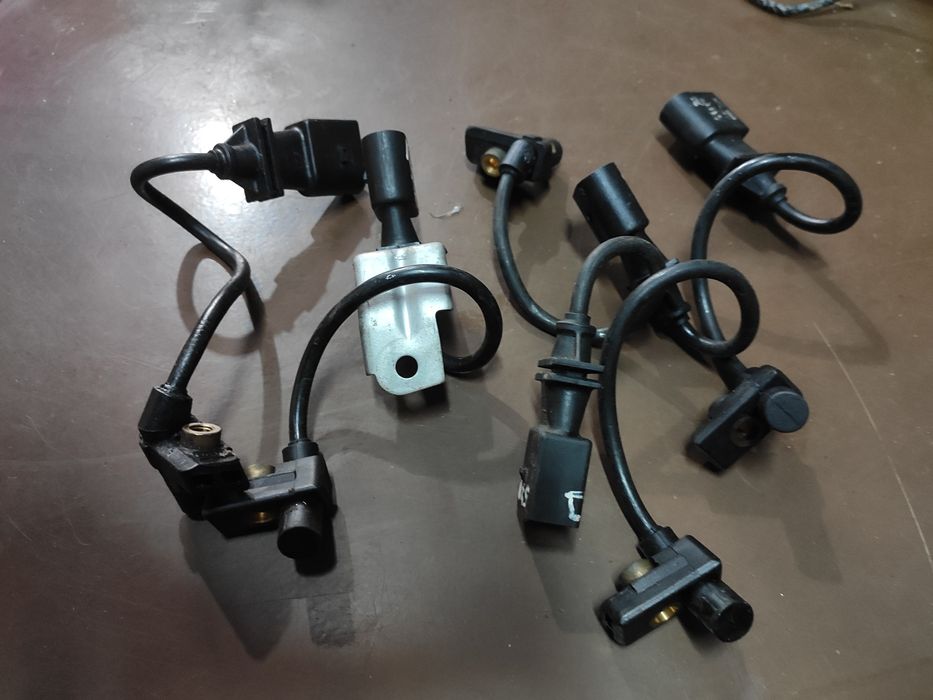 Датчик коленвала двигателя BMW M47N2, M47N, M57N, M57N2.