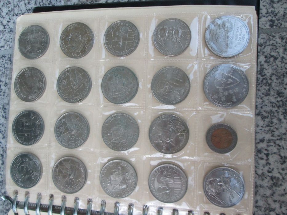 Moedas antigas da monarquia e Republica Portuguesa