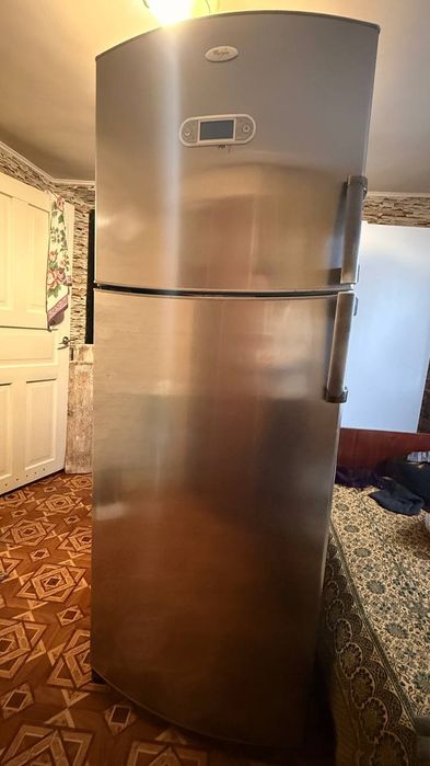 Холодильник Whirlpool ARC 4190