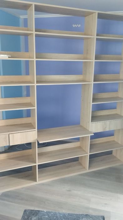 Шкаф дерев'яний 225 на 225