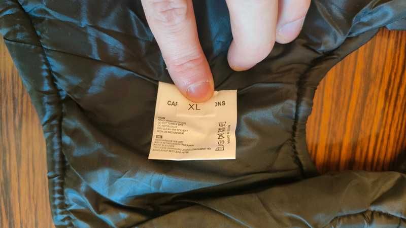 Kamizelka kurtka dla psa kota Rozmiar XL czarna
XL