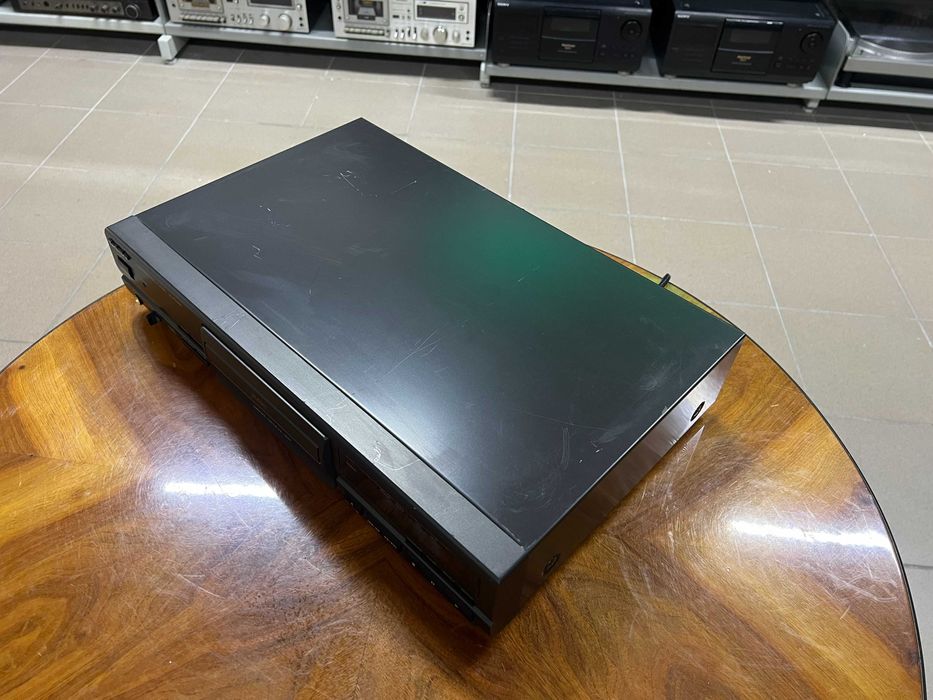 Odtwarzacz płyt CD Technics SL-PG490 Audio Room