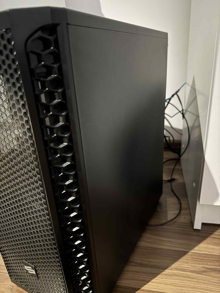 Komputer idealny do nauki, pracy i gier Ryzen 5, GTX 1660 + 2 monitory