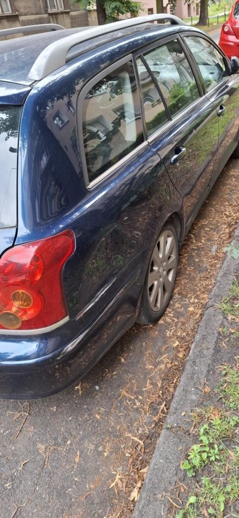Toyota Avensis kombi