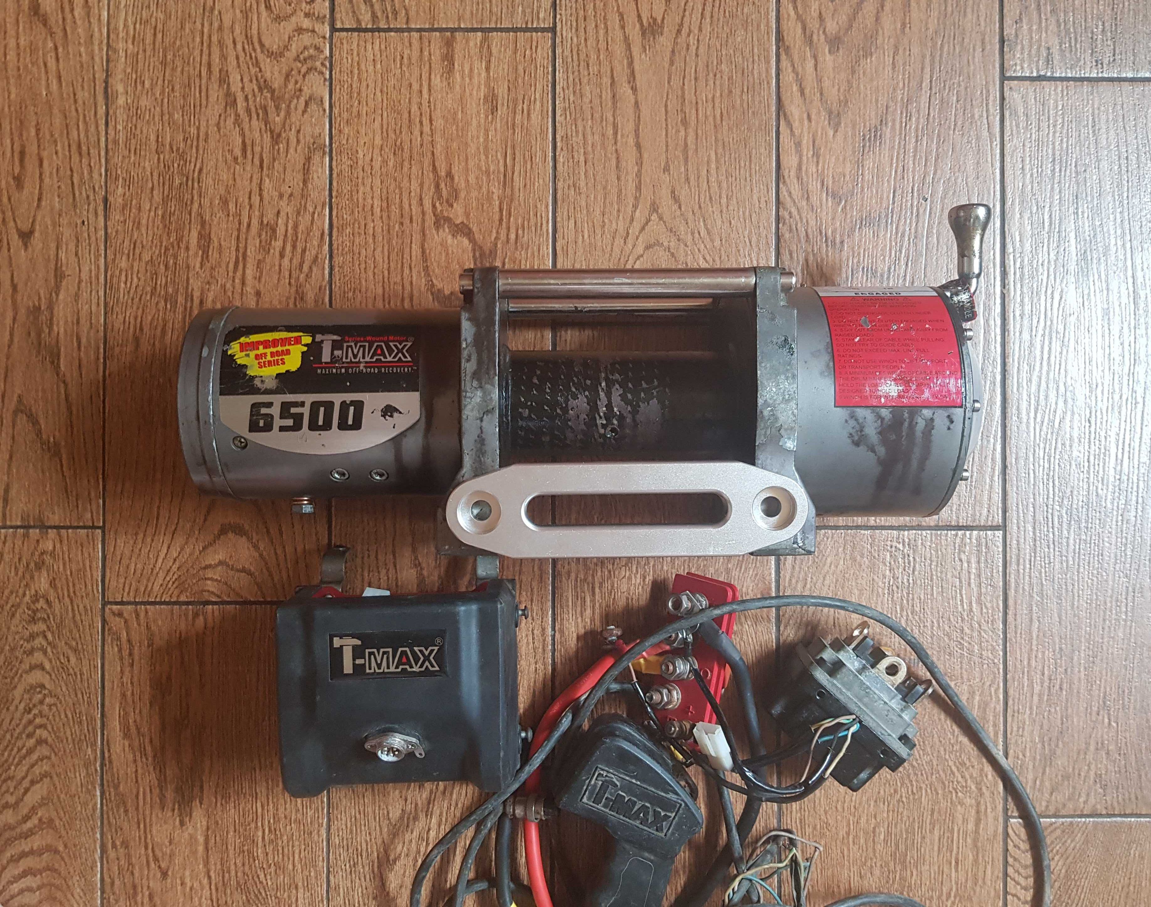 Лебідка T-MAX EW 6500