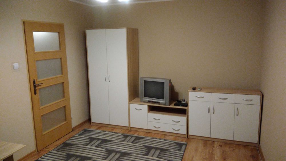 1-pokój wynajmę dla studentki / pracującej w centrum