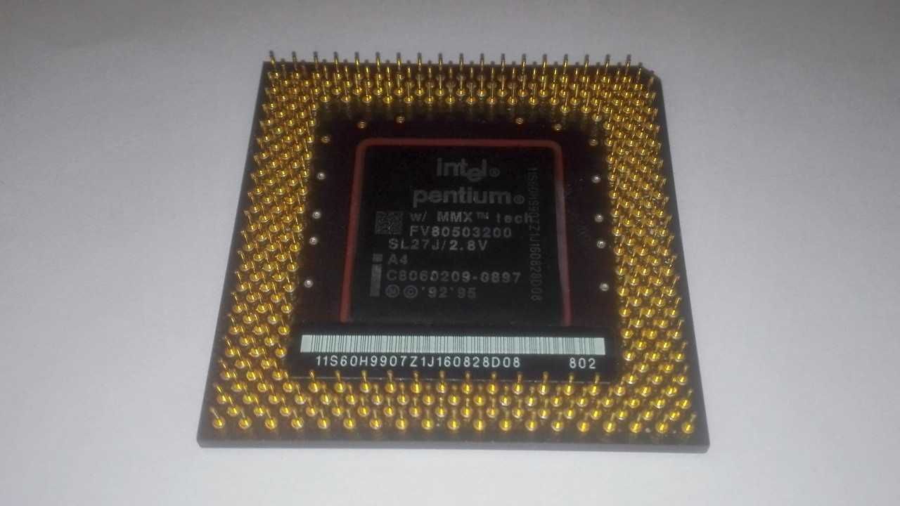 Intel Pentium MMX 200 MHz SL27J CPU Procesor Socket 7 Retro PC