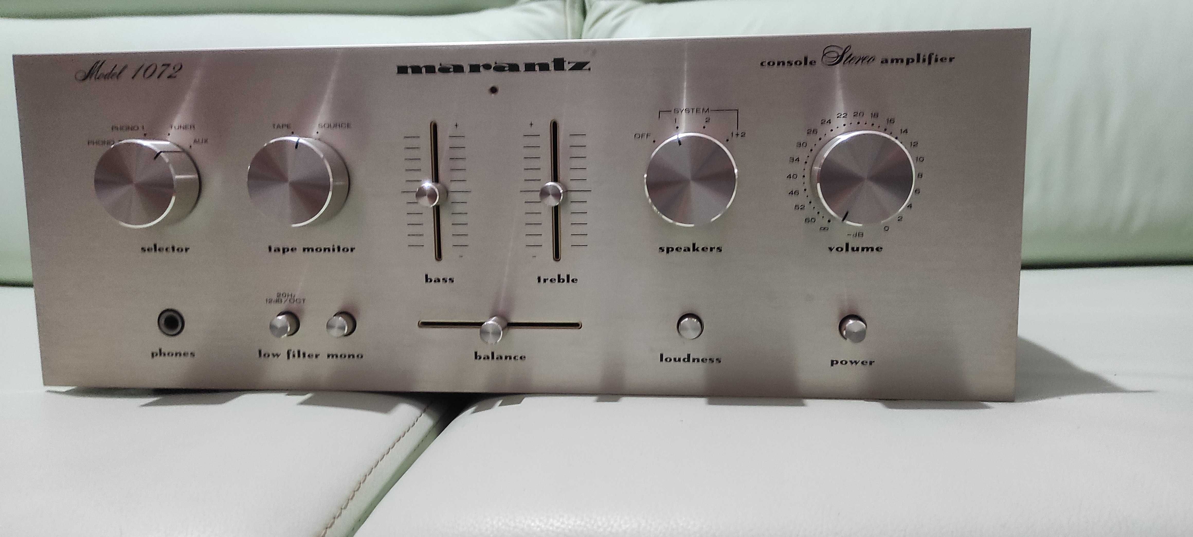MARANTZ 1072 Amplificador