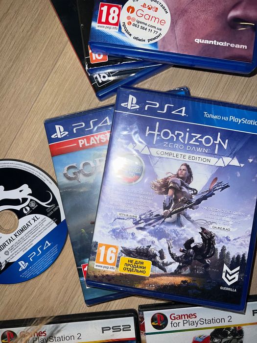Набір ігор дисків Sony PS4 з коробками нові запаковані