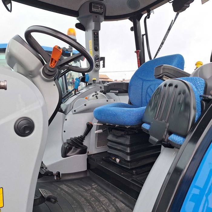 New Holland T4.85 T5.105 .2200MTG SALON POLSKA T5.85 T5.115 Farmall C