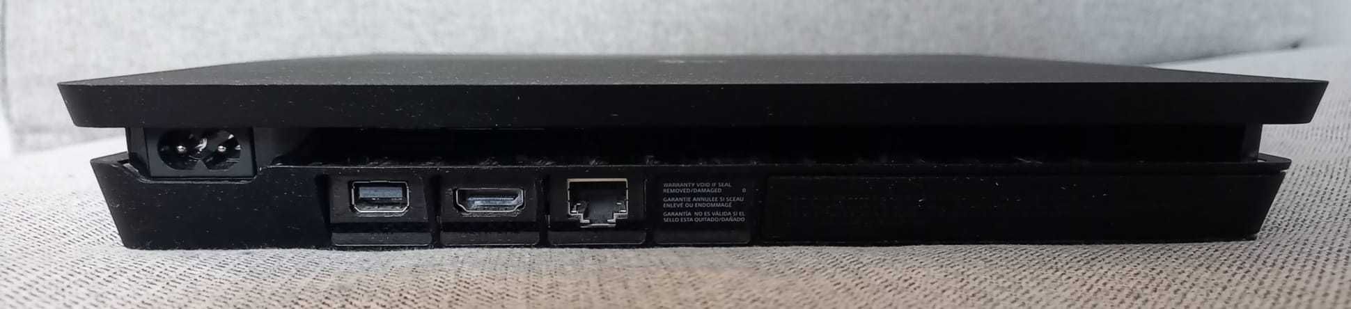 Konsola PS4 slim 500GB, plus kontroler