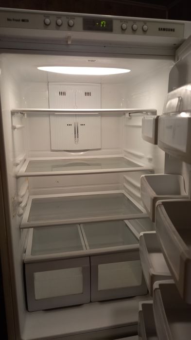 Холодильник сістема заморожування No Frost,гарантія,доставка!