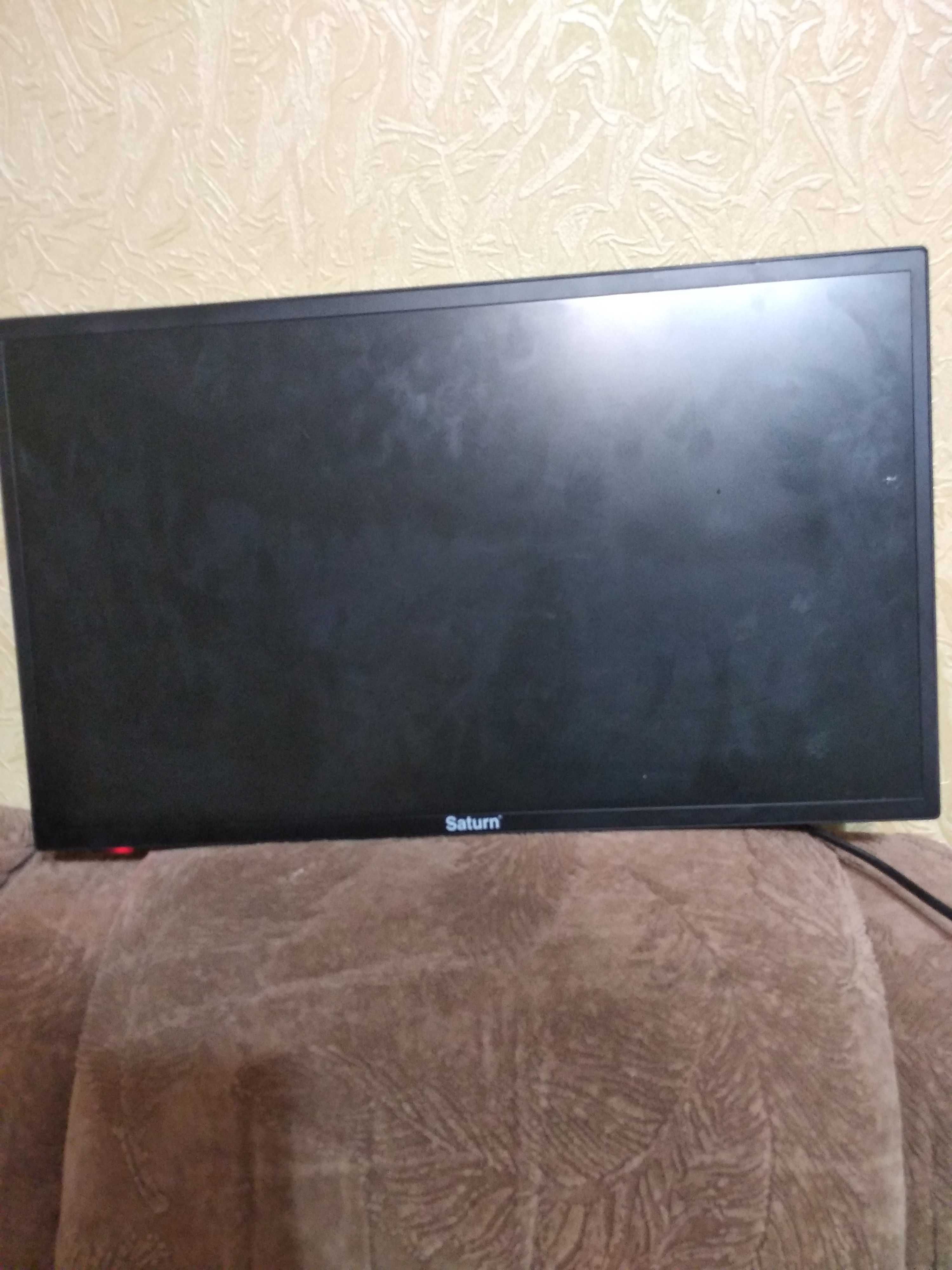 Продам телевизор Saturn Led 22FHD300U