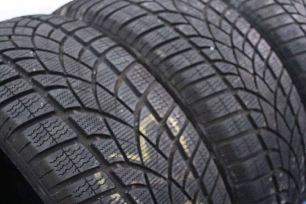 235-50-R19 DUNLOP SP WINTER зимняя резина шины  2 штуки GERMANY 2022