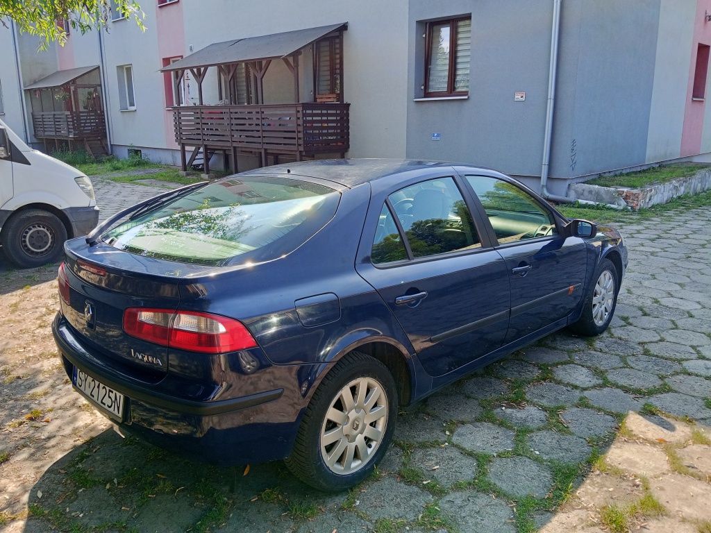 Renault Laguna 2 2.0  hatchback 2004r.