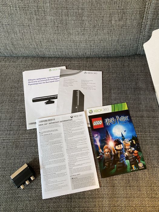 Konsola Xbox 360 E + Kinect.