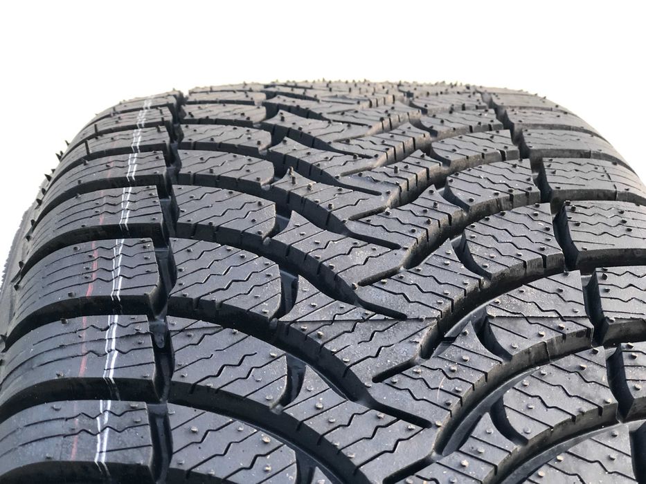 Шини зимові 225/40 R18 92H резина зимова ALPIN 4 DOMIN Poland