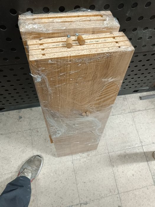 Estante Billy/Oxberg com portas em vidros