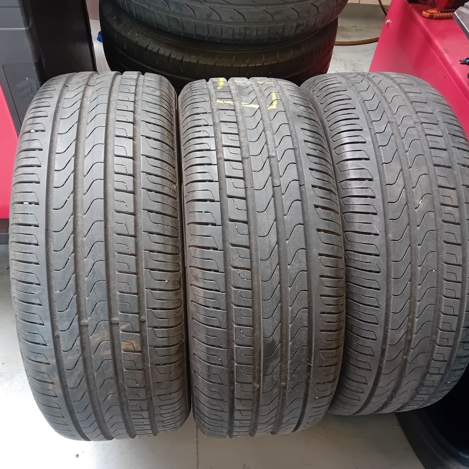 Opony 235/50R19 lato