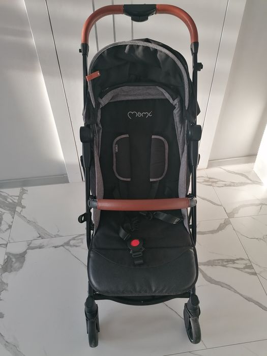 Wózek spacerowy Momi