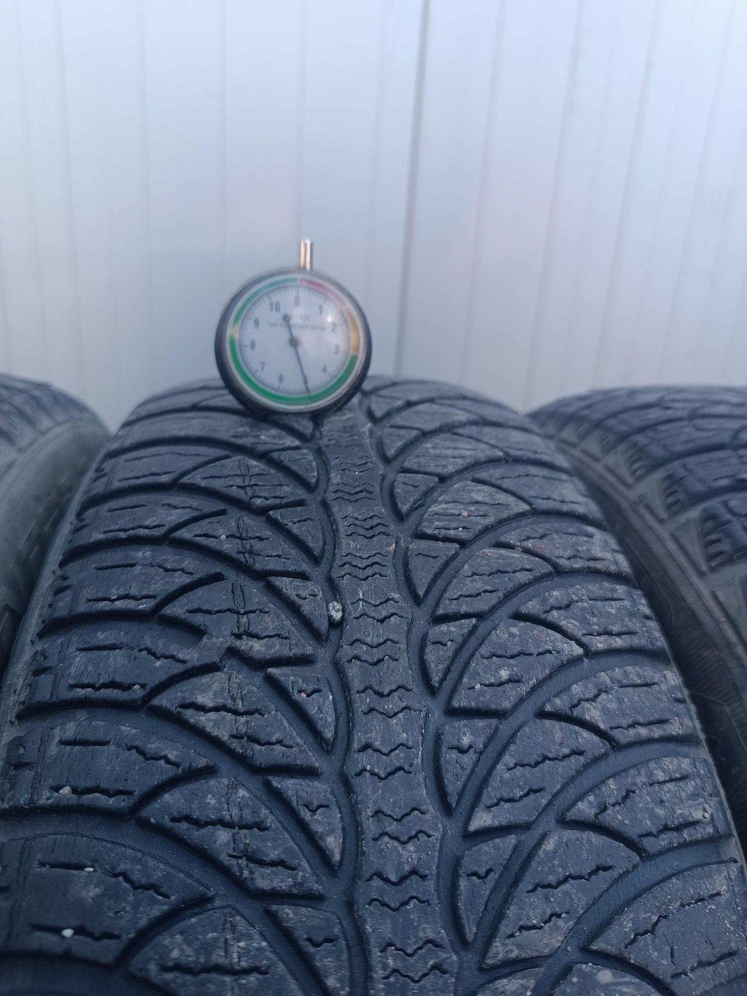 185/60R15 komplet opon zimowych Fulda