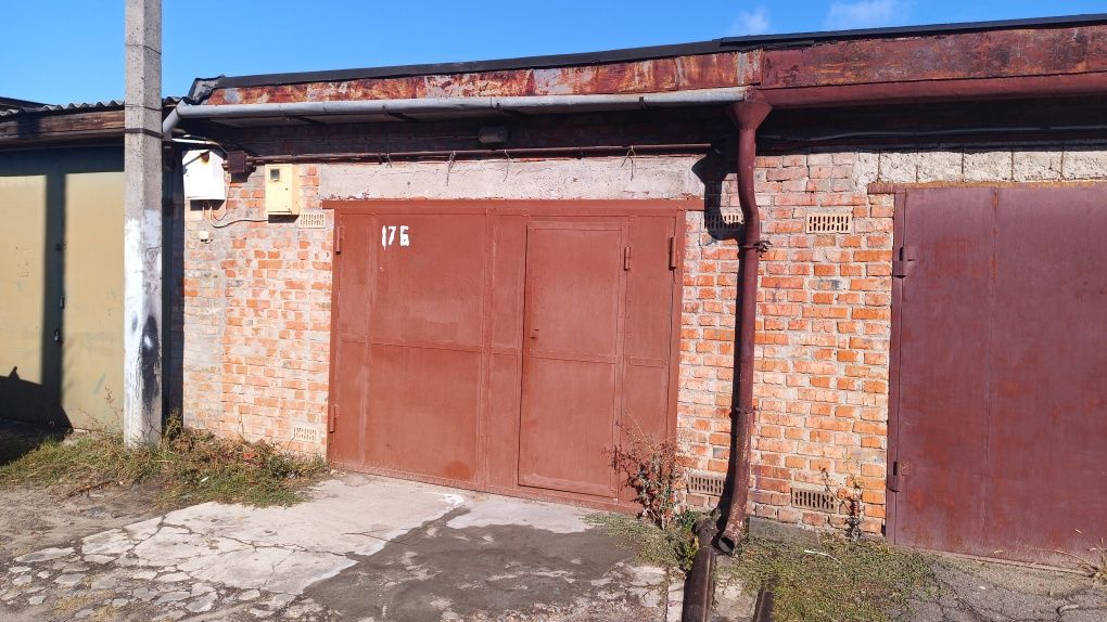 Здам  капітальний гараж   (11х4.2м)