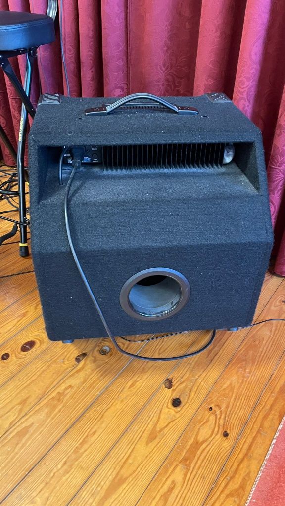 Hartke Kickback 15