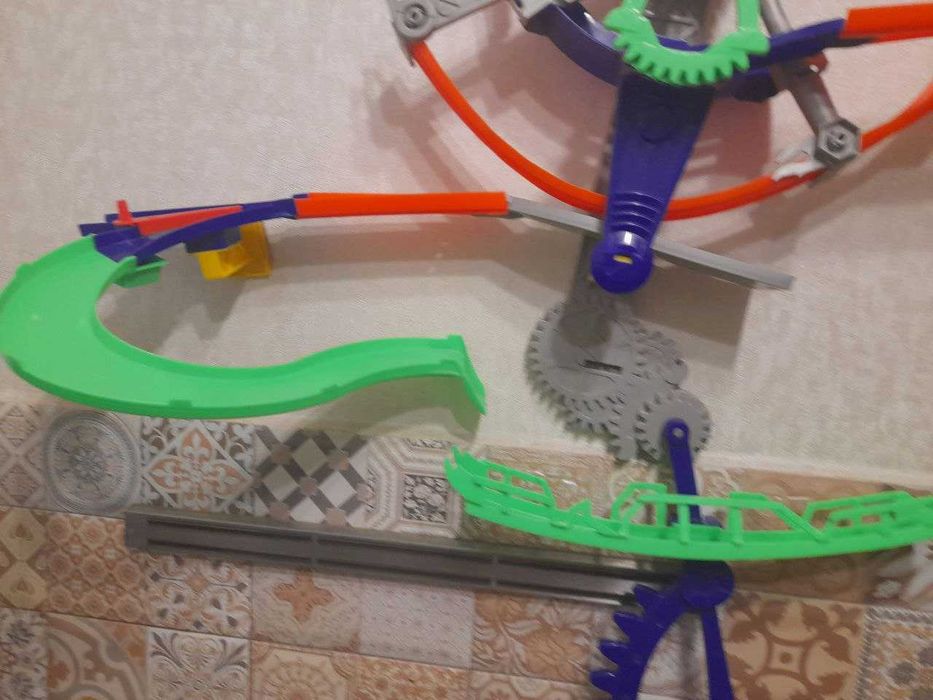 Трек хот вілс для машинок