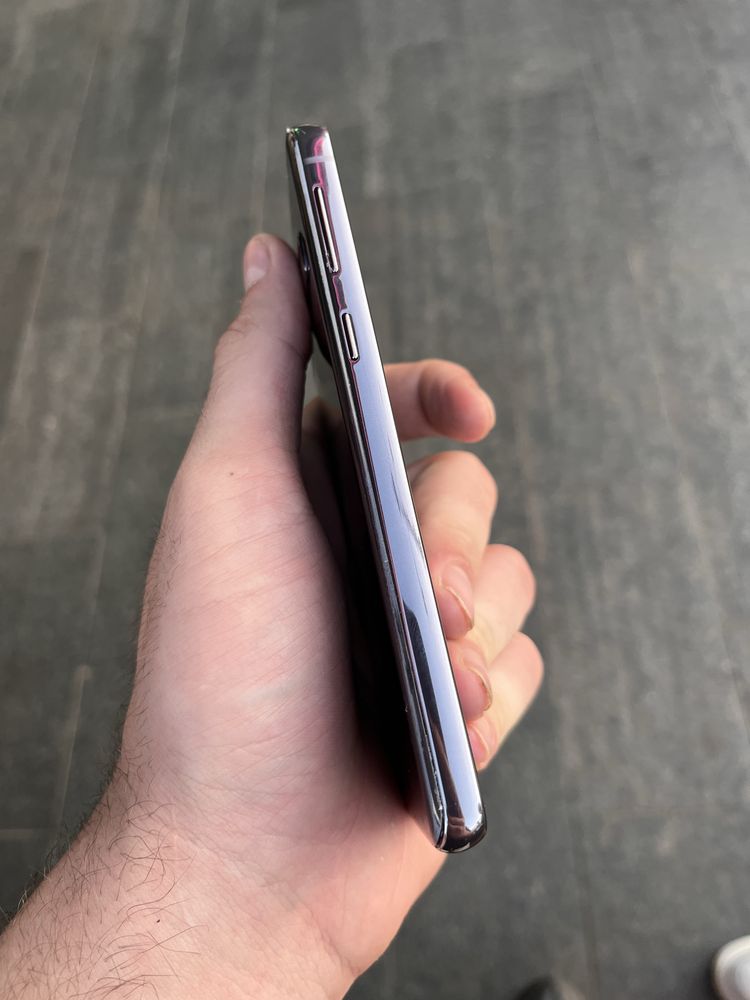 Продам Samsung s10 8/256 в идеальном состоянии